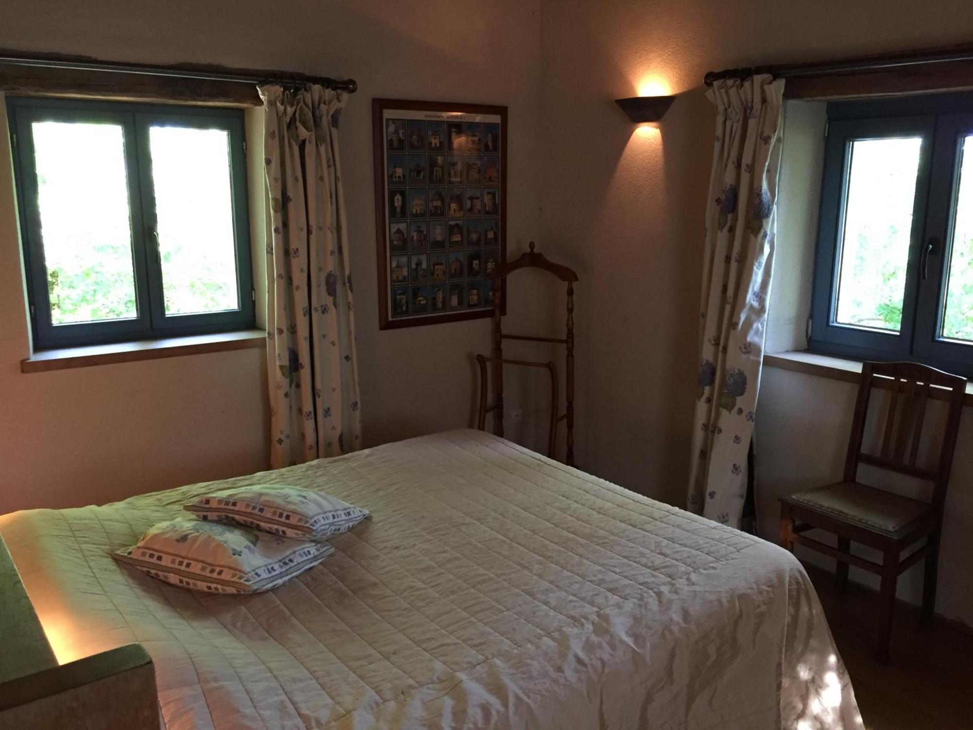 Bed and Breakfast Les Huguets Вильнёв-сюр-Ло Номер фото